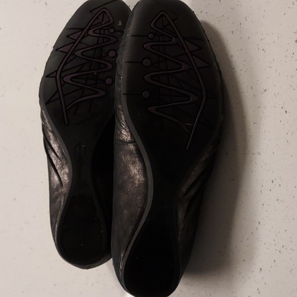 Earthies metallic flats 9B - Picture 5 of 8
